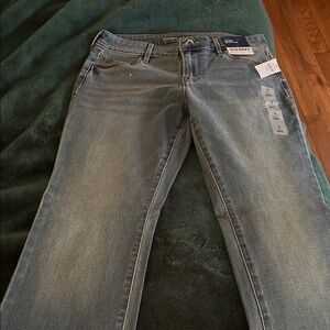 Old Navy Women's Classic Straight Leg Jeans - Light Blue